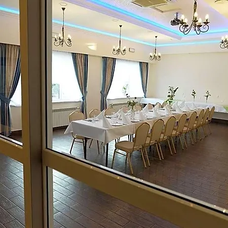 Cubus-beskidy Couette-café 3*
