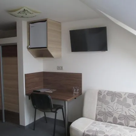 Cubus-beskidy Bed & Breakfast 3*