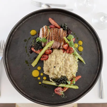 Cubus-beskidy Bed & Breakfast 3*